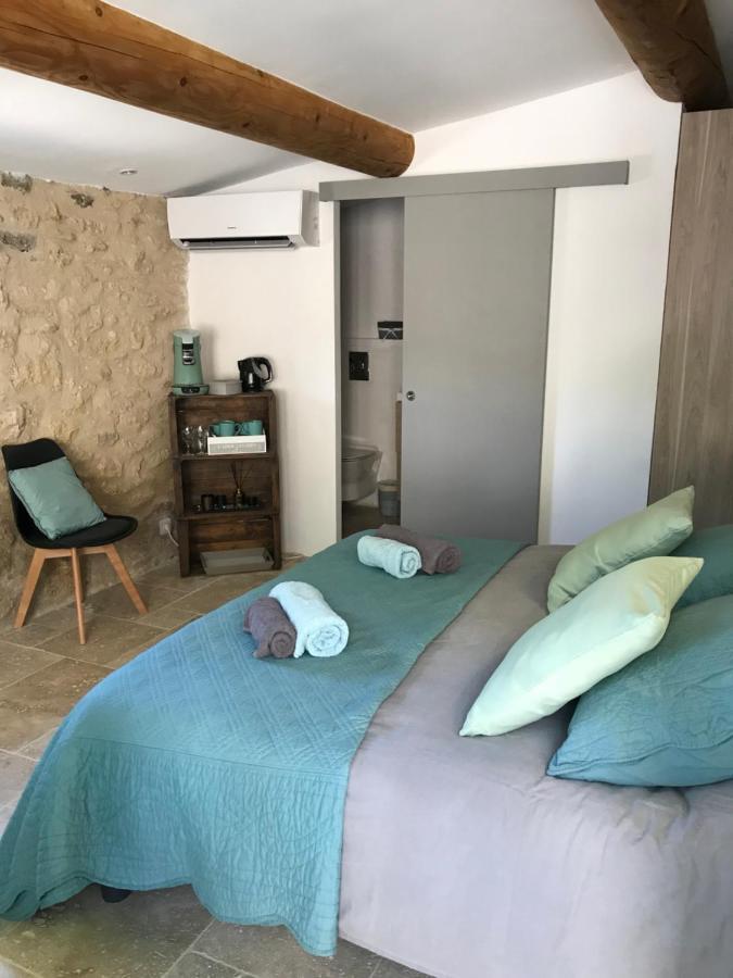 Bastide Bellugue Maison d'hôtes à La Ferme à 3 minutes de Lourmarin Cadenet Exterior foto